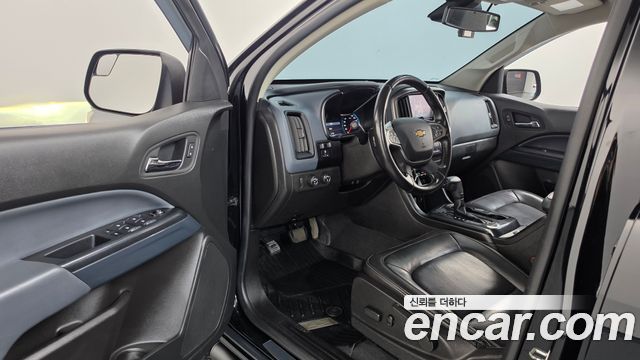 Chevrolet Korea Colorado 2021 — photo 13