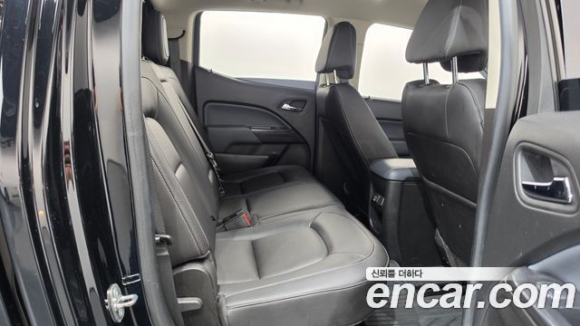 Chevrolet Korea Colorado 2021 — photo 18