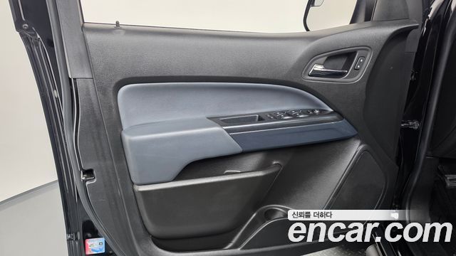 Chevrolet Korea Colorado 2021 — photo 14