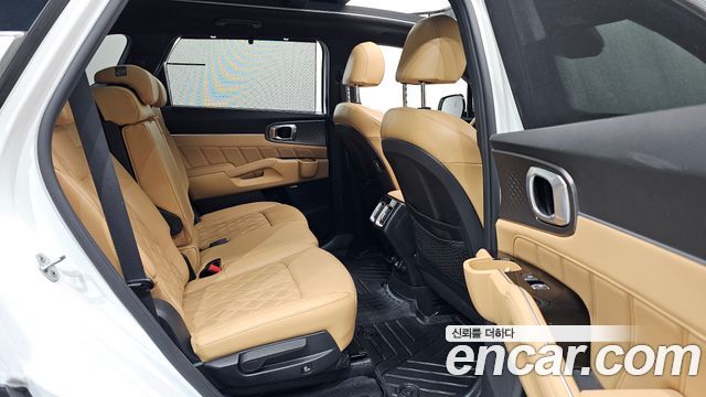 Kia Sorento 2021 — photo 18