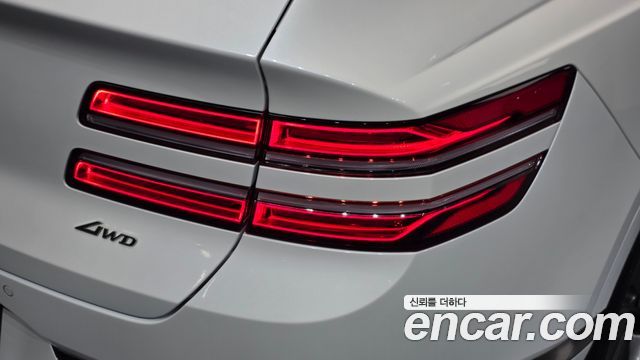 Genesis GV80 2024 — photo 9