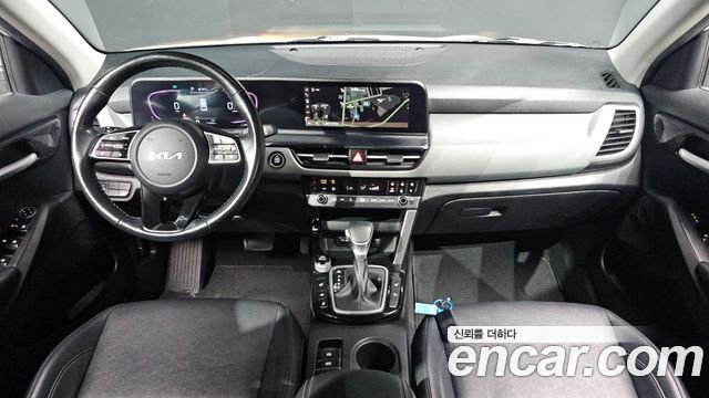 Kia Seltos 2023 — photo 10