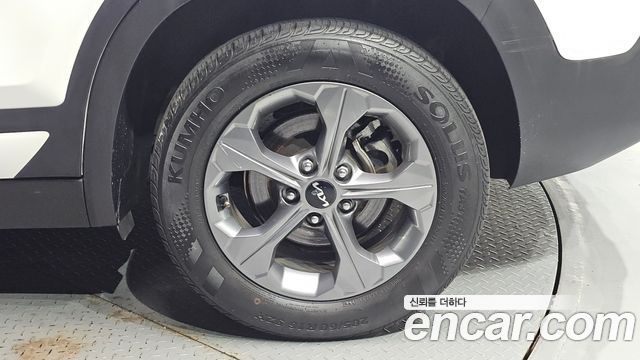 Kia Seltos 2023 — photo 7