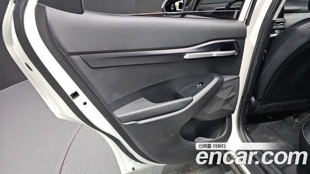 Kia Seltos 2023 — photo 15
