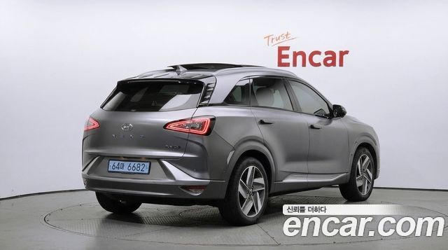 Hyundai Nexo 2023 — photo 2
