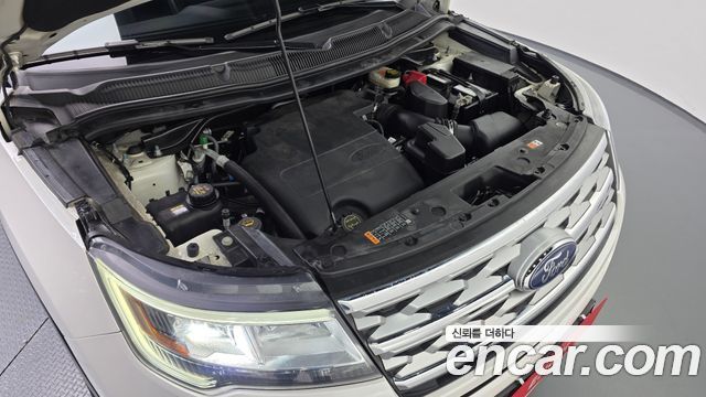 Ford Explorer 2018 — photo 6