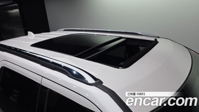 Ford Explorer 2018 — photo 31