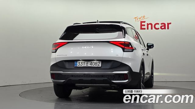 Kia Sportage 2022 — photo 4