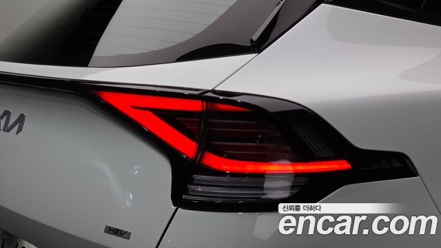 Kia Sportage 2022 — photo 9
