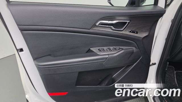 Kia Sportage 2022 — photo 14