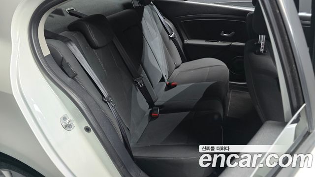 Renault Korea SM3 2015 — photo 17