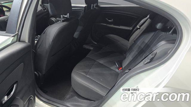 Renault Korea SM3 2015 — photo 18