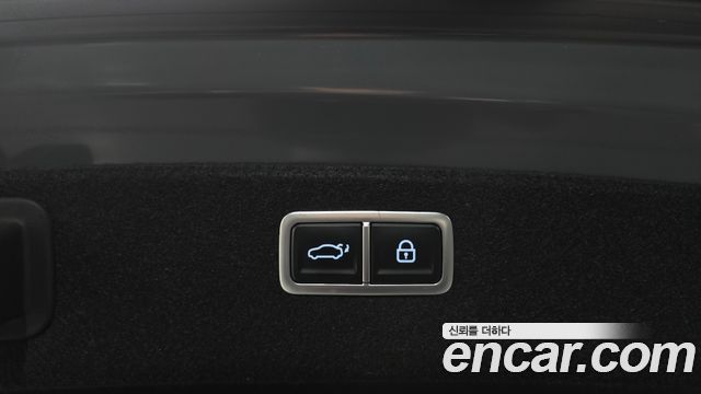 Genesis G80 2021 — photo 22
