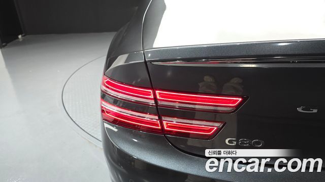 Genesis G80 2021 — photo 9