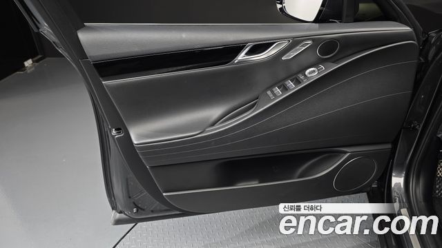 Genesis G80 2021 — photo 14