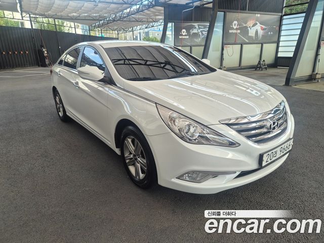 Hyundai Sonata 2013 — photo 8