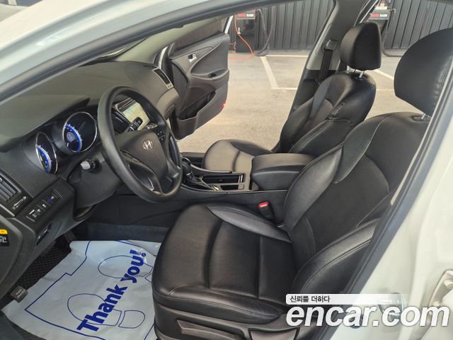 Hyundai Sonata 2013 — photo 14