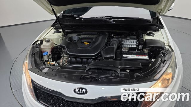 Kia K5 2013 — photo 6