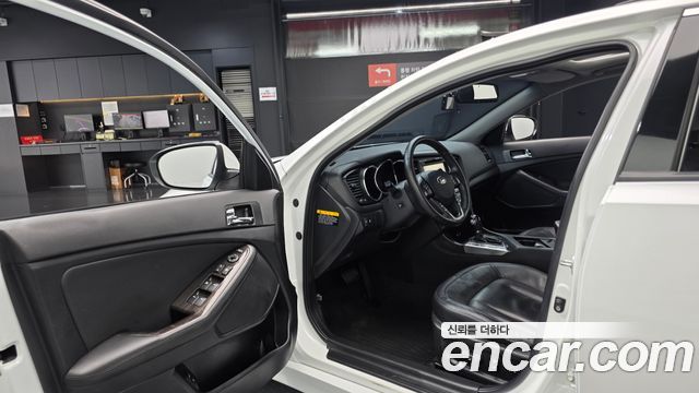 Kia K5 2013 — photo 13