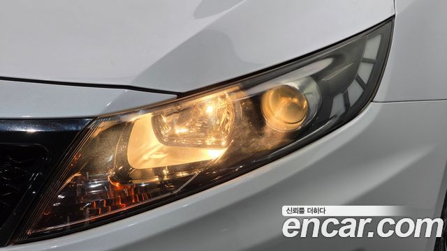 Kia K5 2013 — photo 8