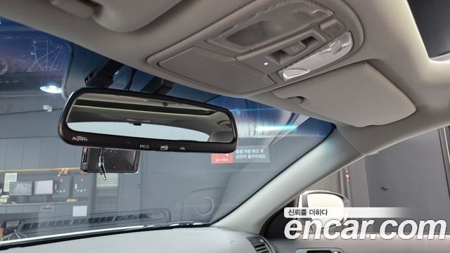 Kia K5 2013 — photo 32