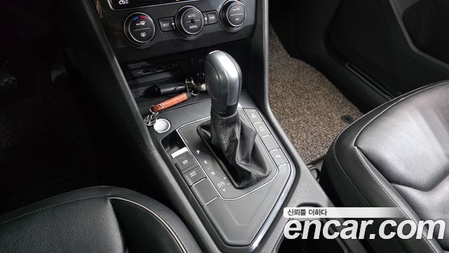 Volkswagen Tiguan 2020 — photo 12