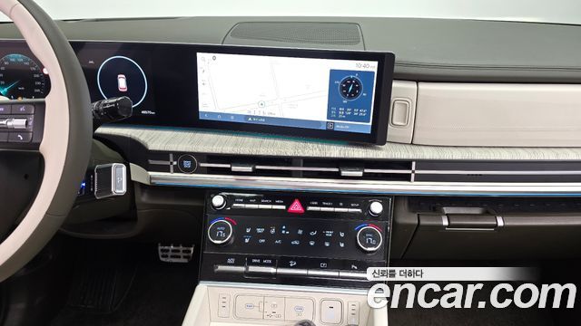 Hyundai Santafe 2025 — photo 13