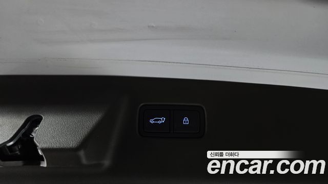 Hyundai Santafe 2025 — photo 20