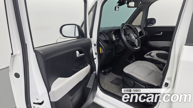 Kia RAY 2023 — photo 13