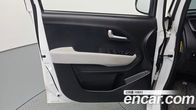 Kia RAY 2023 — photo 14