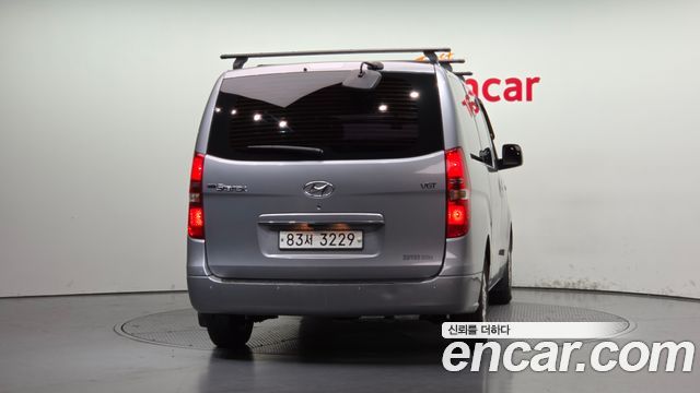 Hyundai Starex 2015 — photo 4