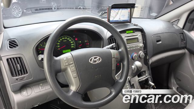 Hyundai Starex 2015 — photo 10
