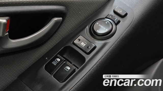 Hyundai Starex 2015 — photo 18