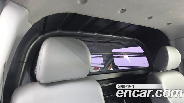 Hyundai Starex 2015 — photo 23