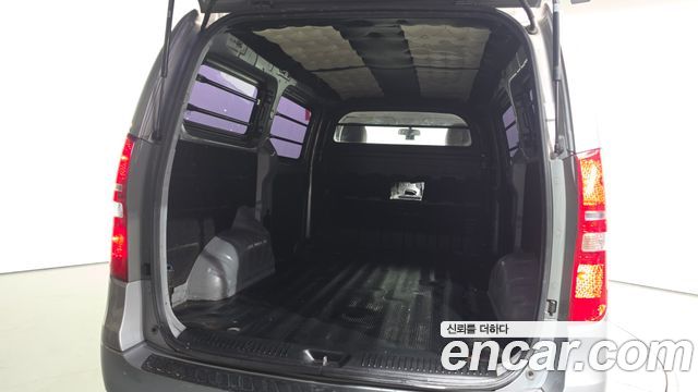 Hyundai Starex 2015 — photo 24