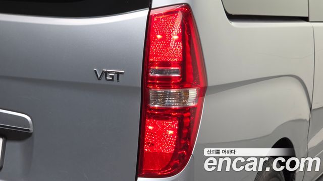 Hyundai Starex 2015 — photo 9