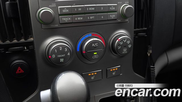 Hyundai Starex 2015 — photo 32