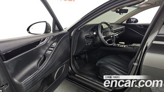 Genesis G80 2023 — photo 13