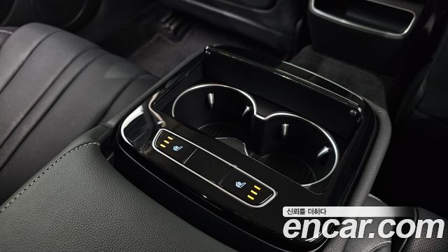 Genesis G80 2023 — photo 31