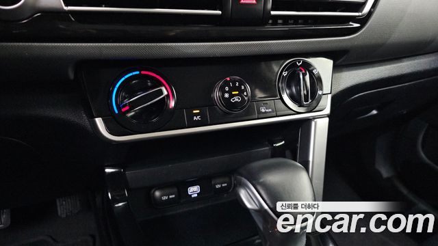 Kia Seltos 2022 — photo 27