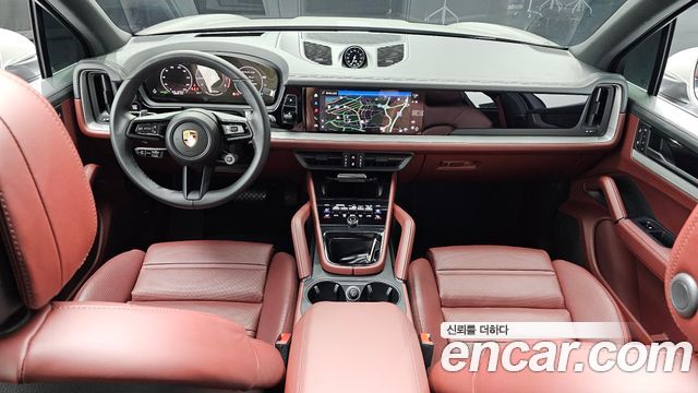 Porsche Cayenne 2024 — photo 10