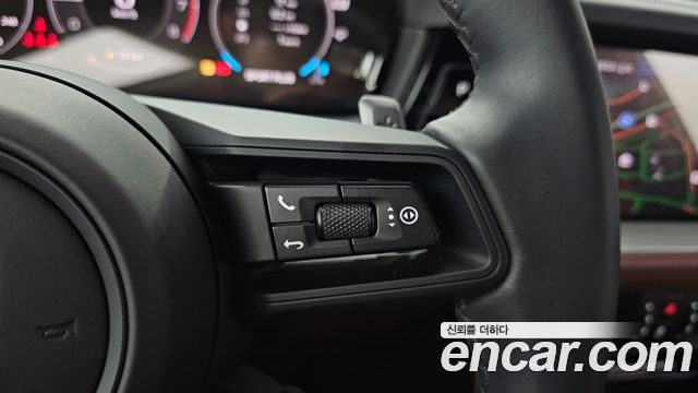 Porsche Cayenne 2024 — photo 31