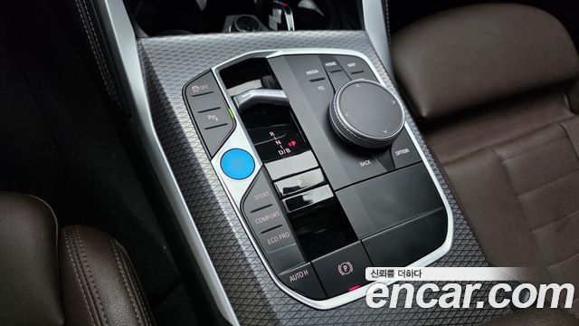 BMW i4 2024 — photo 12
