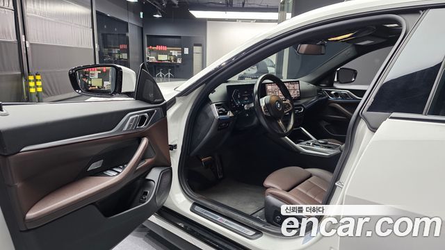 BMW i4 2024 — photo 13
