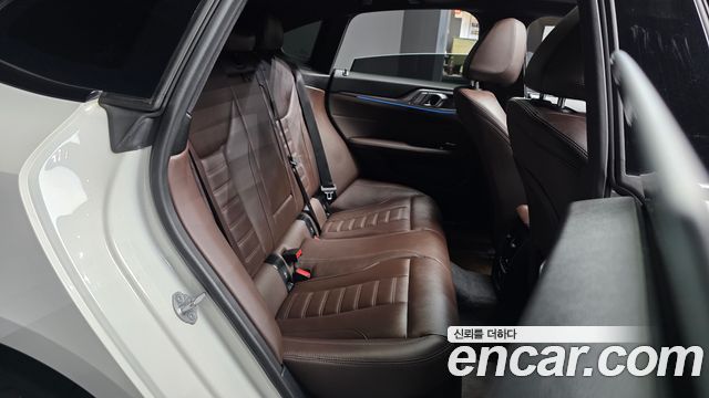 BMW i4 2024 — photo 18