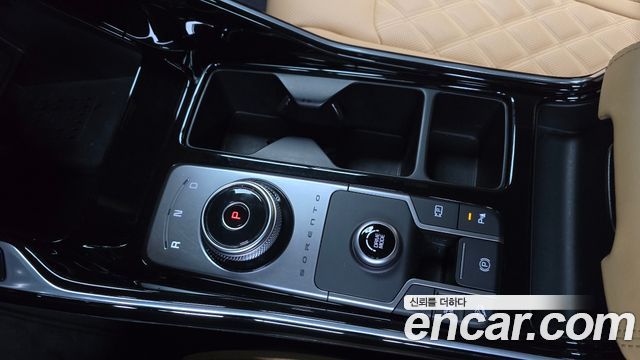 Kia Sorento 2023 — photo 12