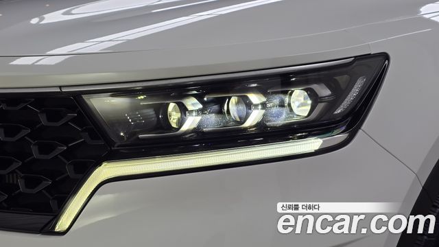 Kia Sorento 2023 — photo 8