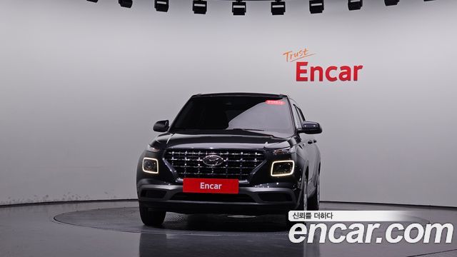 Hyundai Venue 2020 — photo 3