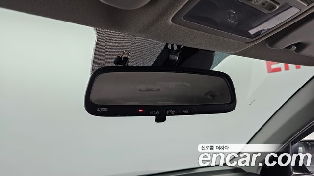 Hyundai Venue 2020 — photo 24