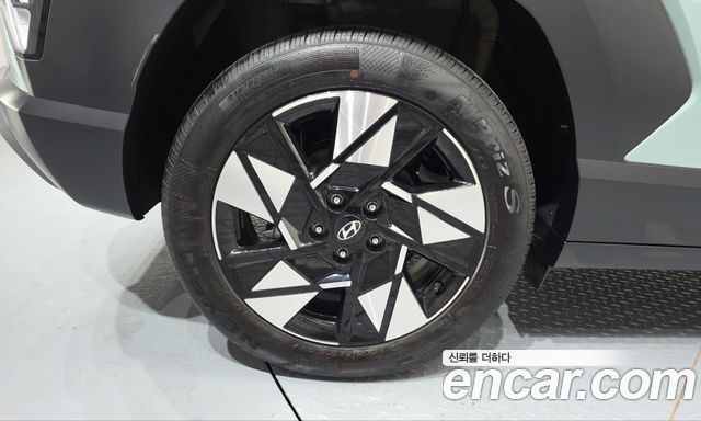 Hyundai Kona 2023 — photo 5